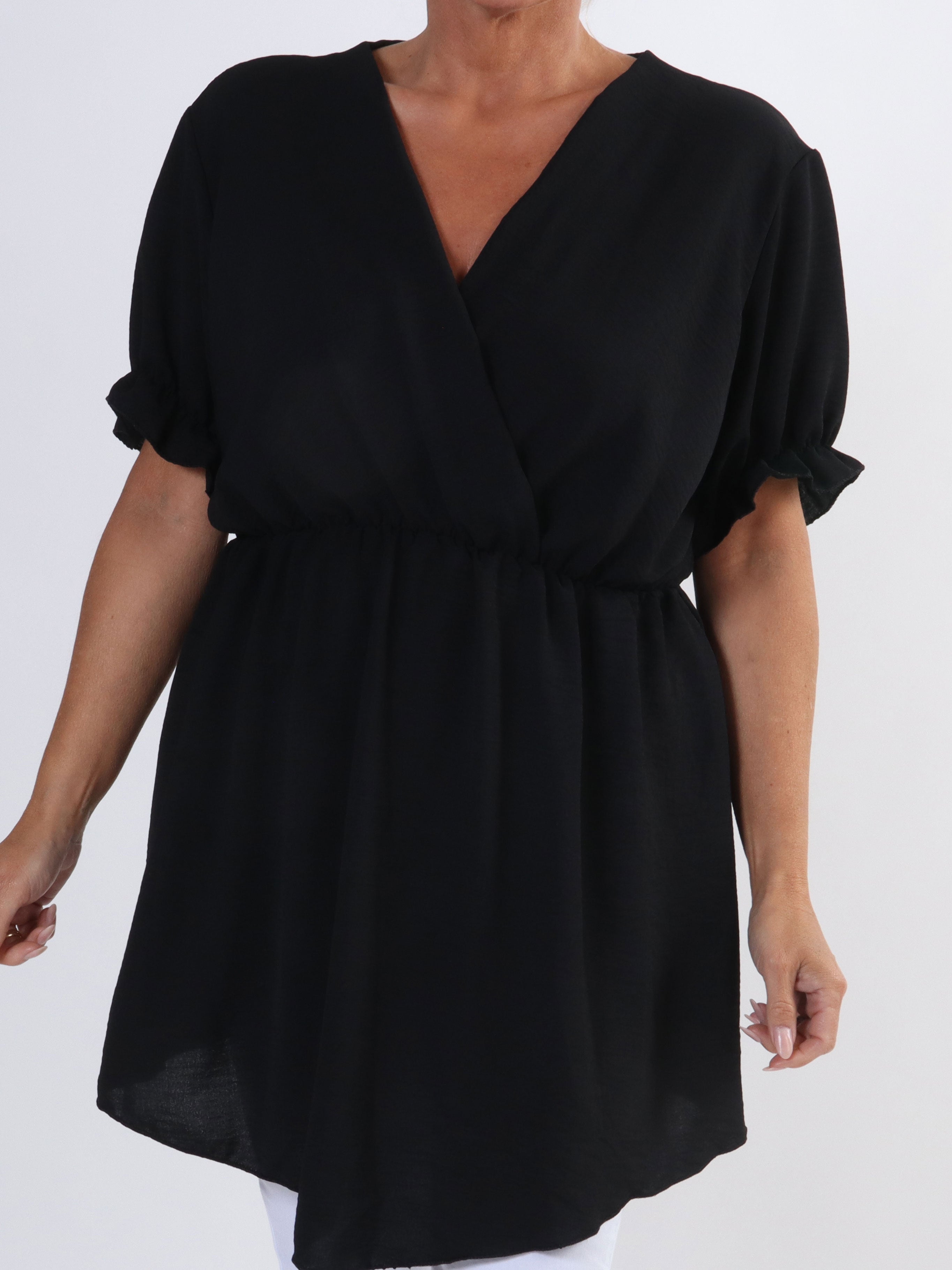 Yda Plain Short Sleeve - Söt plus size-blus med resår i midjan